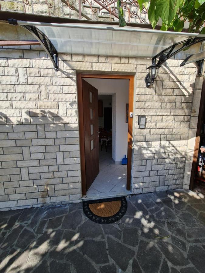 Apartma Pina Διαμέρισμα Izola Εξωτερικό φωτογραφία