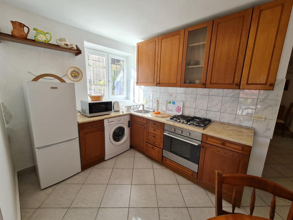 Apartma Pina Διαμέρισμα Izola Εξωτερικό φωτογραφία