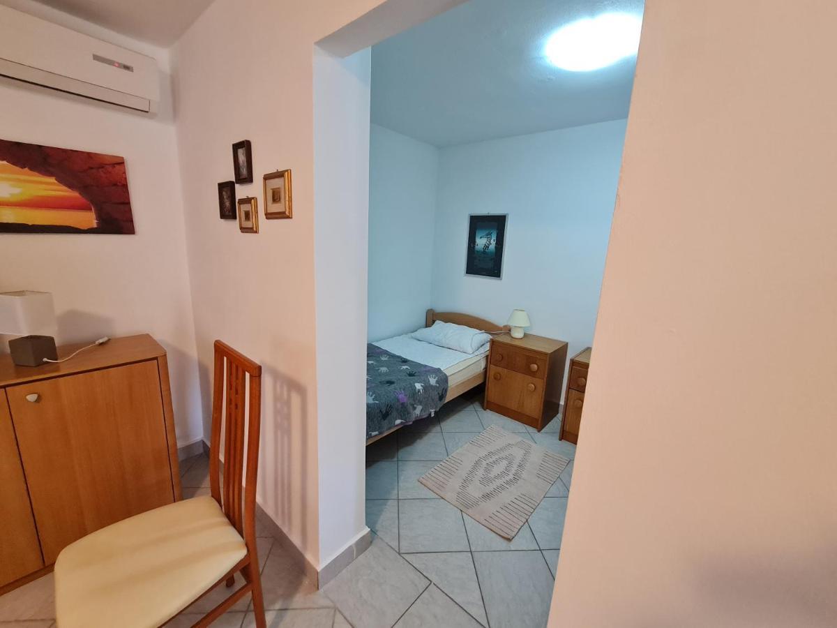 Apartma Pina Διαμέρισμα Izola Εξωτερικό φωτογραφία