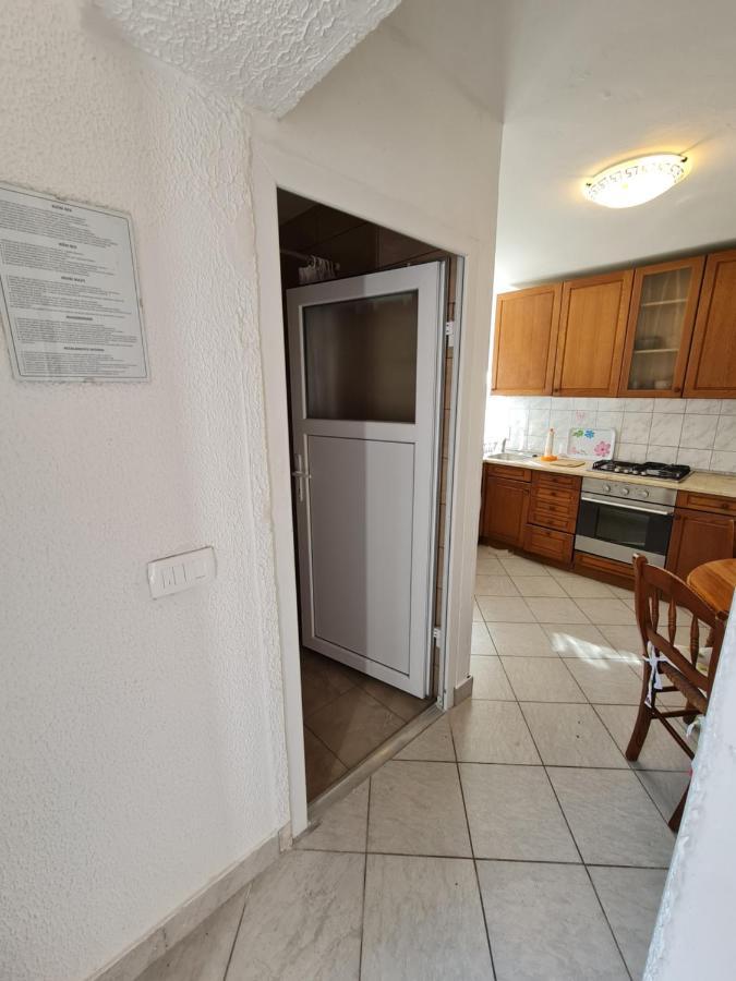 Apartma Pina Διαμέρισμα Izola Εξωτερικό φωτογραφία