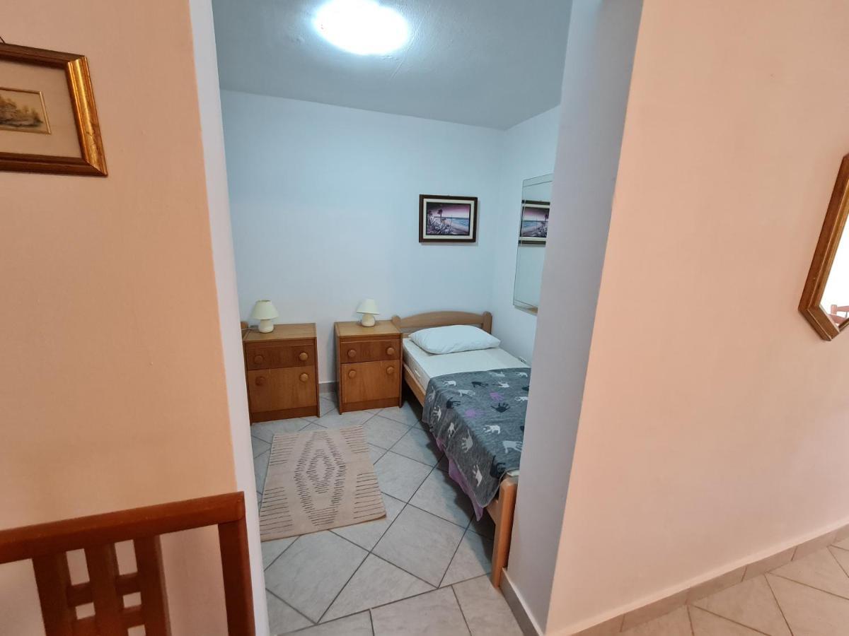 Apartma Pina Διαμέρισμα Izola Εξωτερικό φωτογραφία